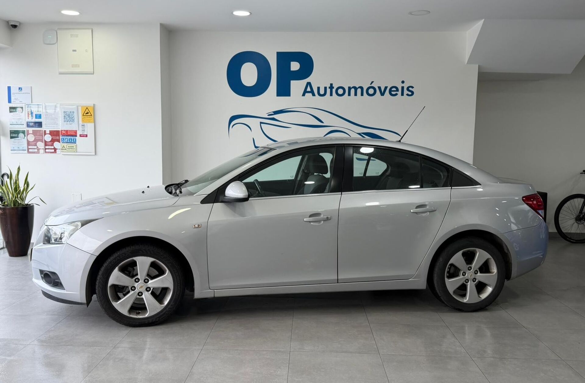 CHEVROLET Cruze 2.0 VCDi LT