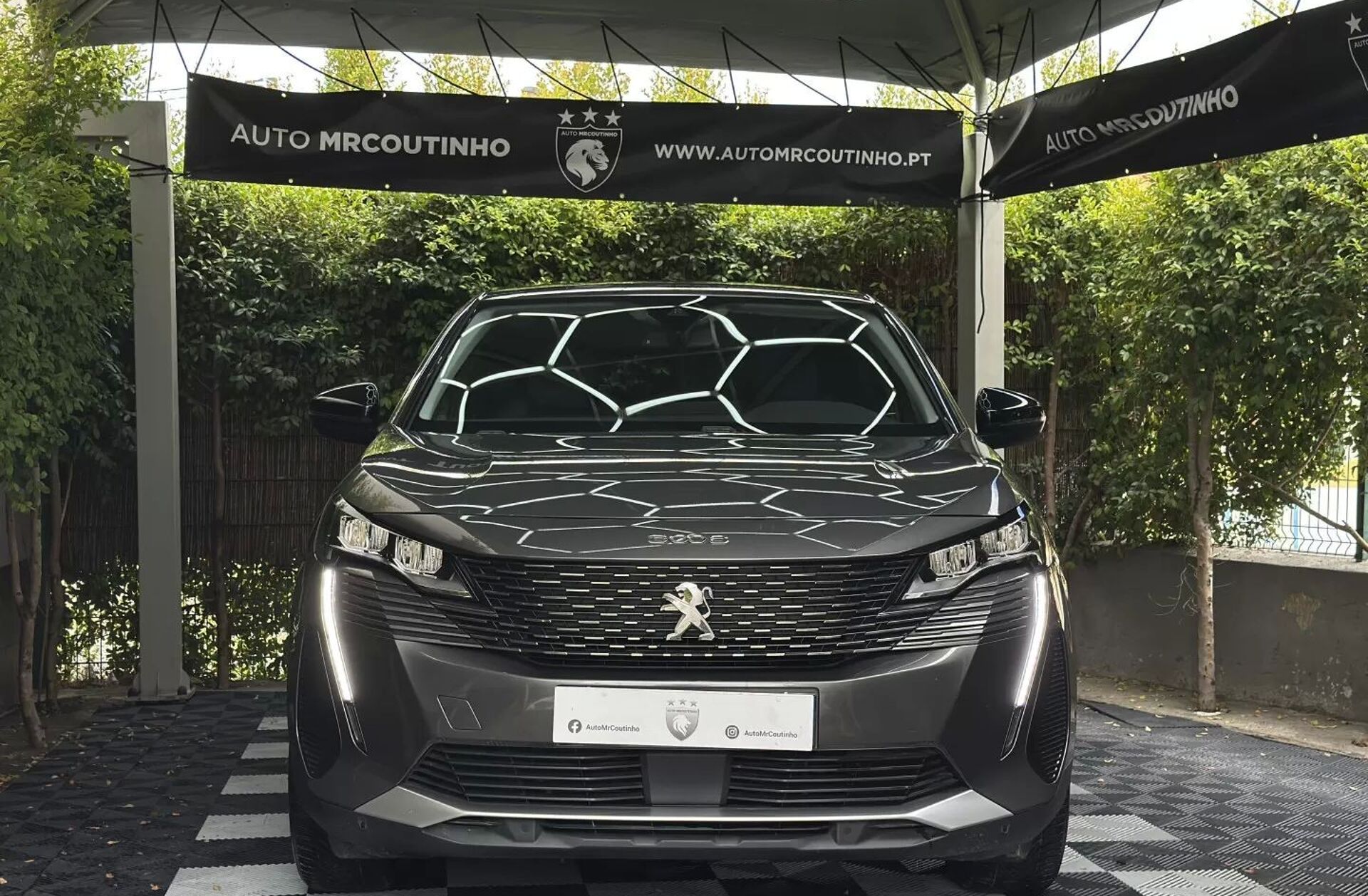 PEUGEOT 3008 1.2 PureTech Allure EAT8