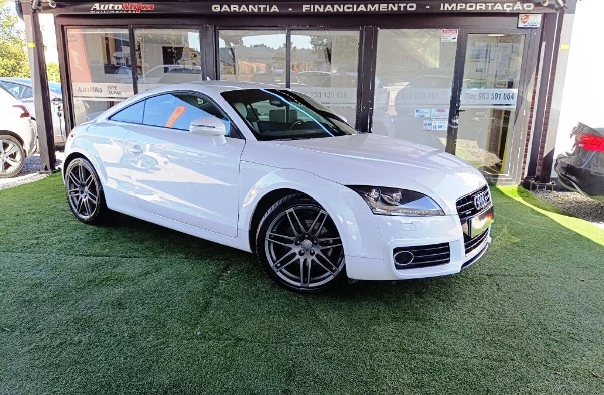 AUDI TT 2.0 TDi quattro