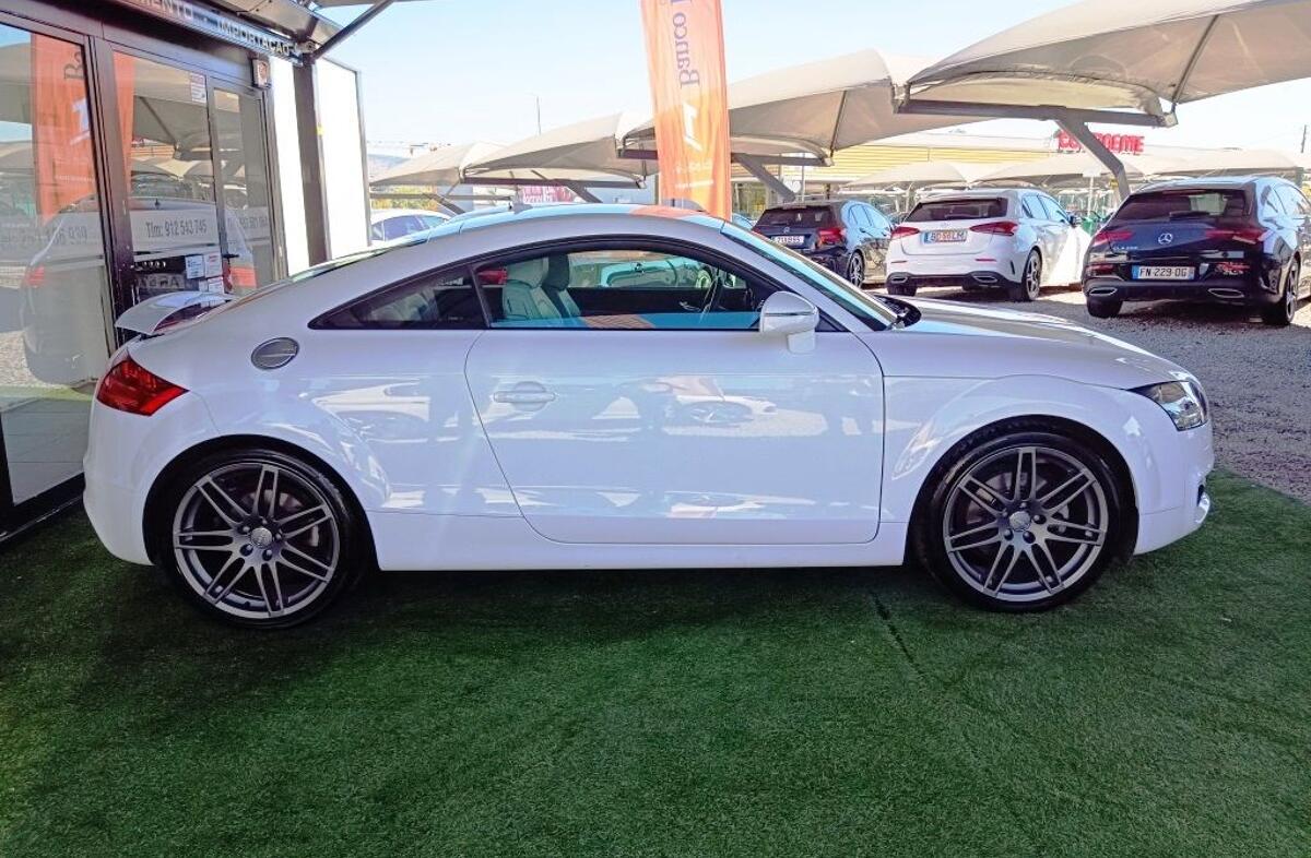 AUDI TT 2.0 TDi quattro