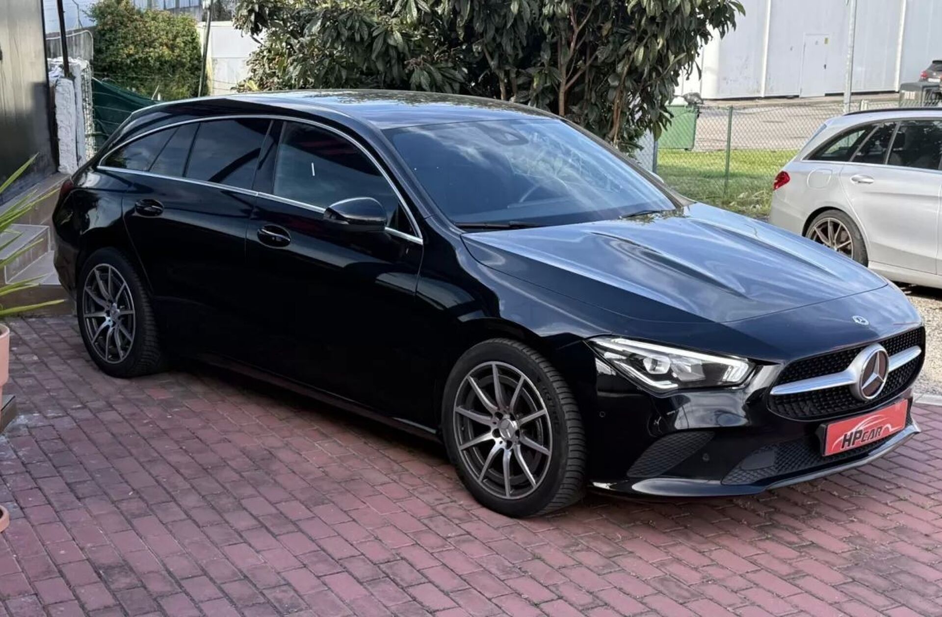 MERCEDES Classe CLA CLA 180 d Shooting Brake Style Plus Aut.