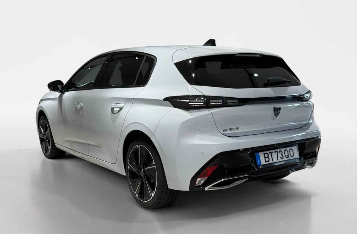 PEUGEOT 308 e- 54 kWh Allure