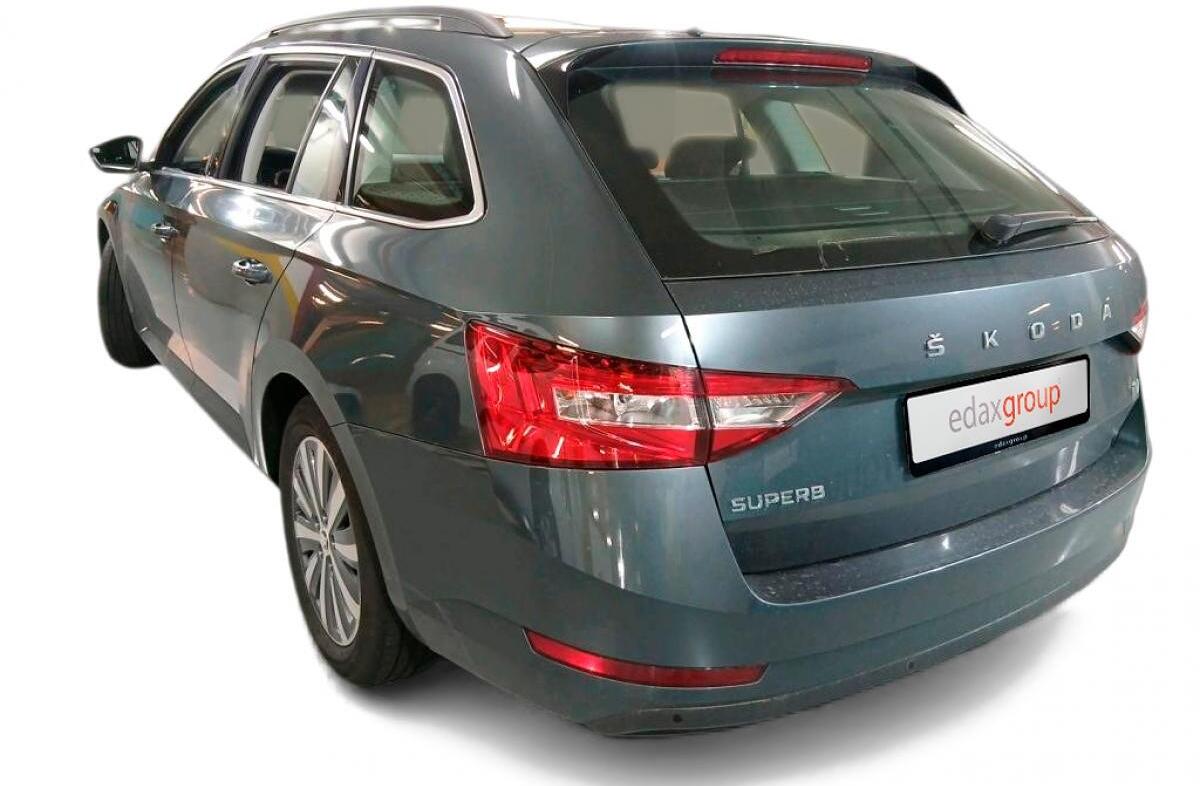 SKODA Superb 1.4 TSI iV Ambition DSG