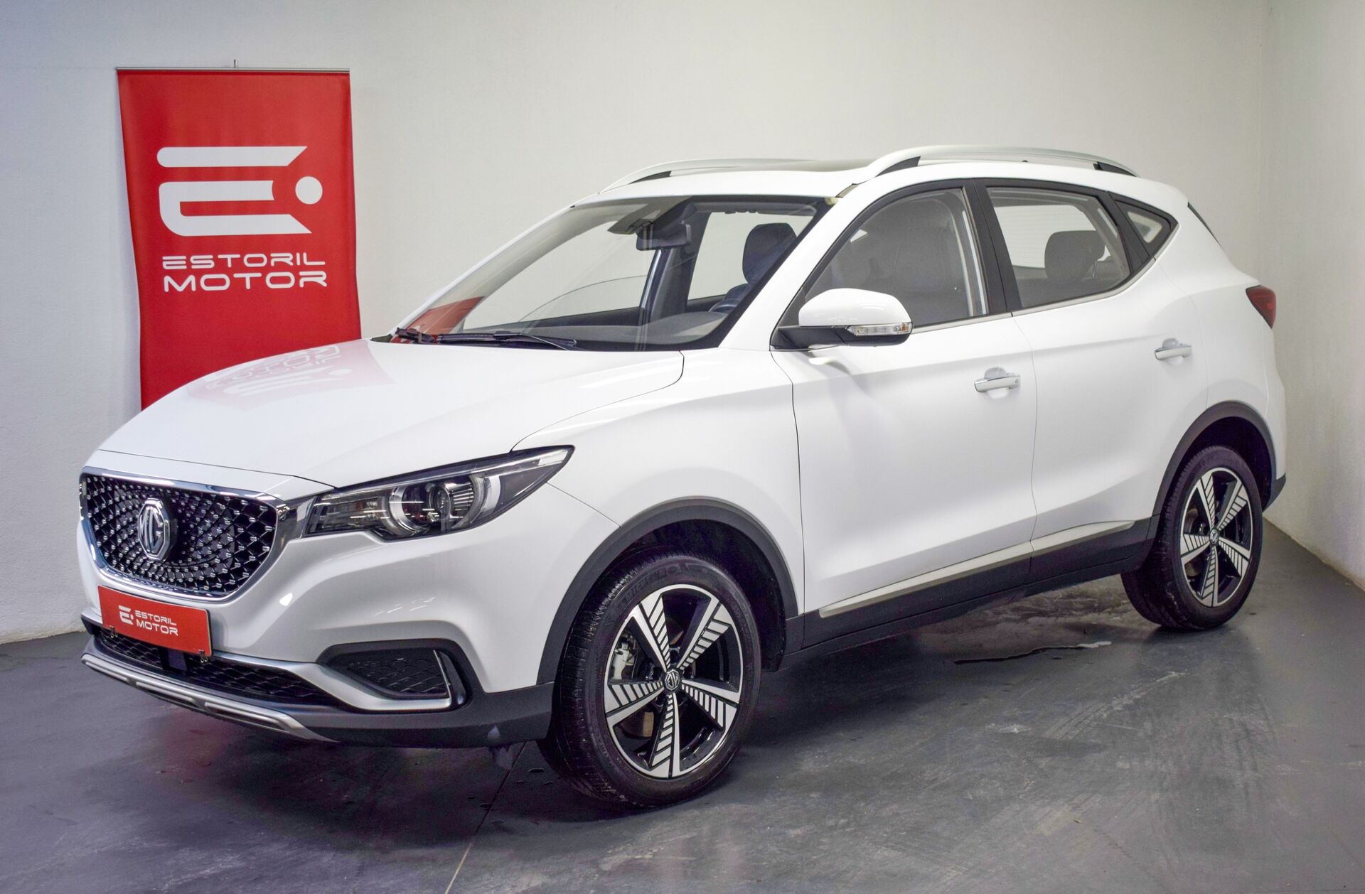 MG ZS 44.5 kWh Luxury