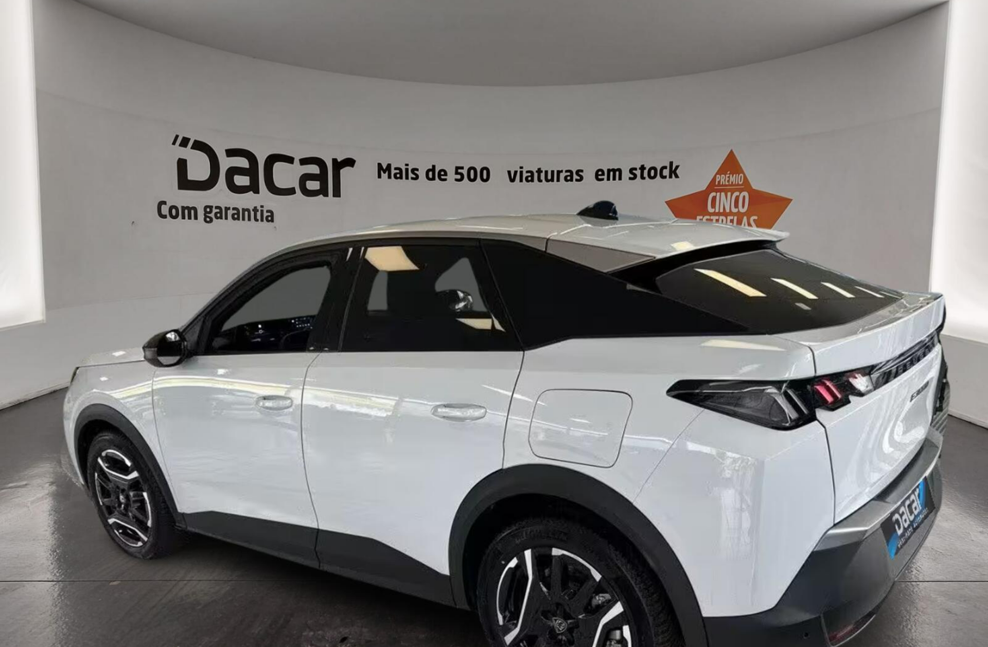 PEUGEOT 3008 1.2 Hybrid Allure e-DCS6