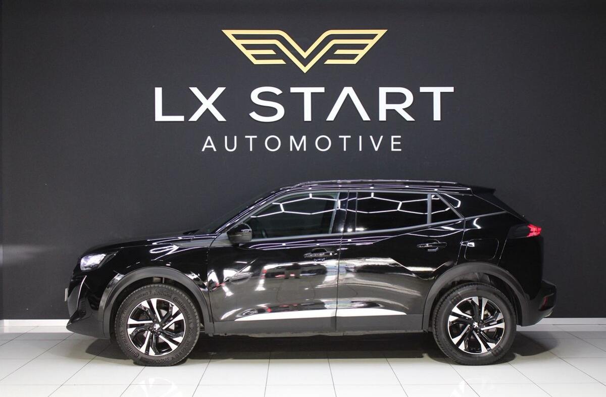 PEUGEOT 2008 1.2 PureTech Allure EAT8