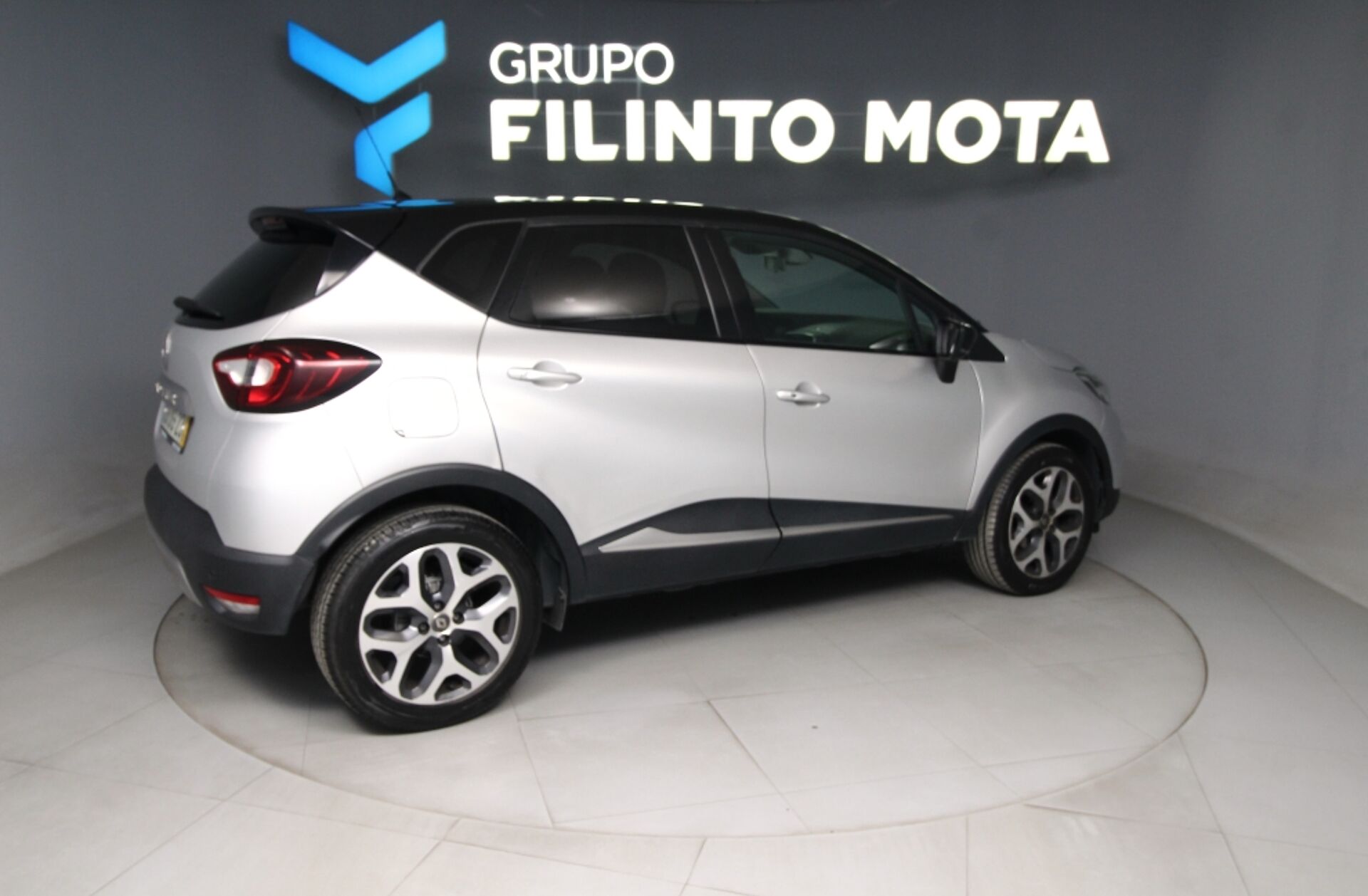 RENAULT Captur 0.9 TCe Exclusive