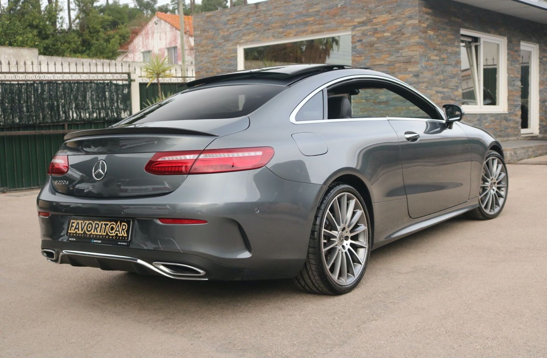 MERCEDES Classe E E 220 d  AMG Line