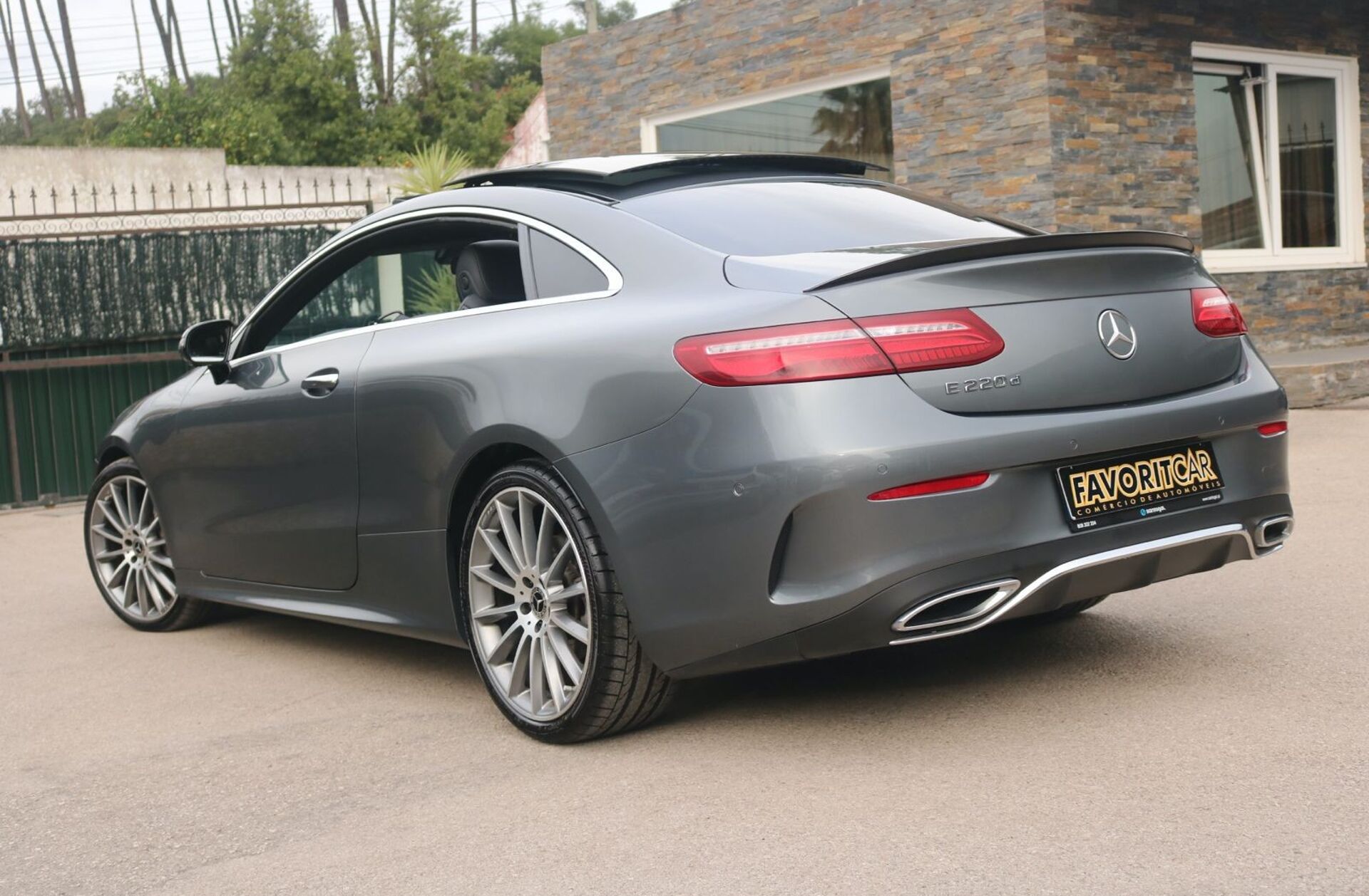 MERCEDES Classe E E 220 d  AMG Line