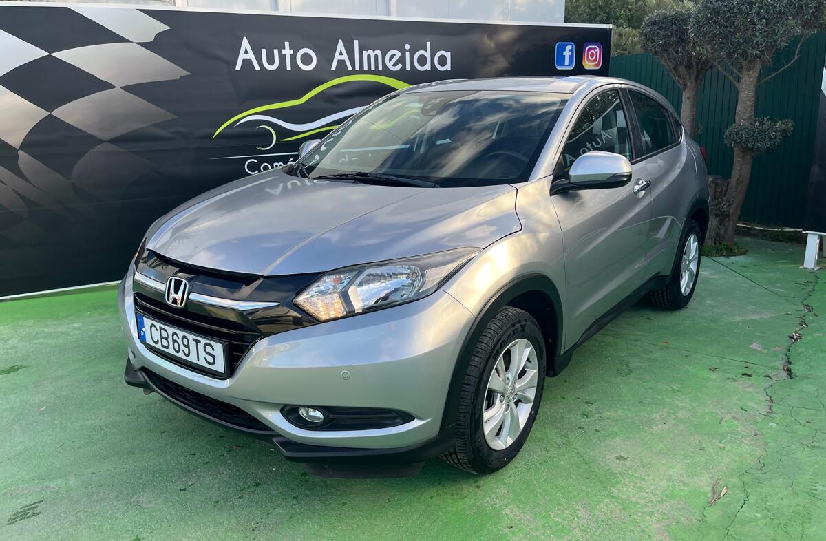 HONDA HR-V 1.5 i-VTEC Elegance CVT