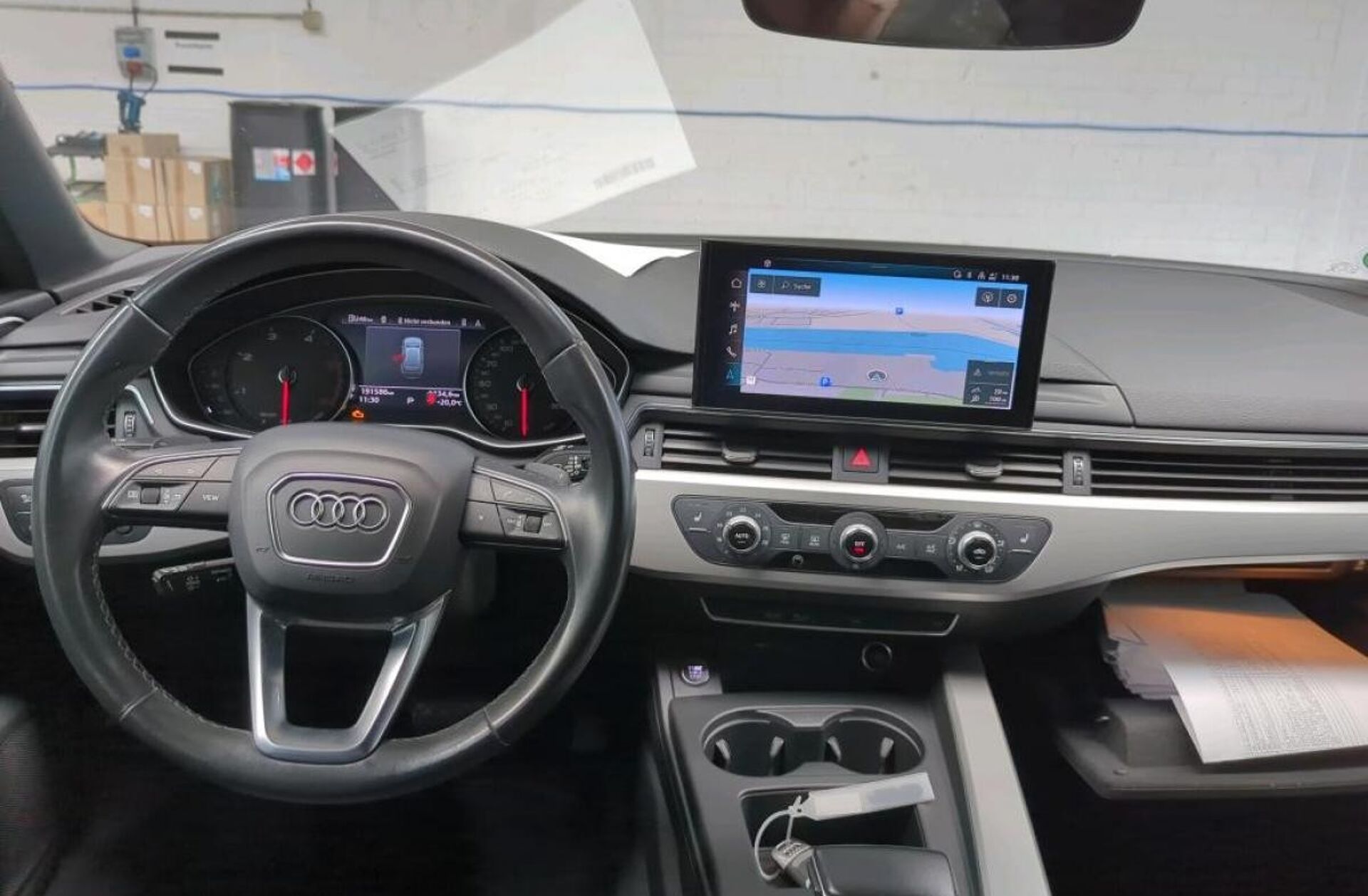 AUDI A4 35 TDI S line S tronic