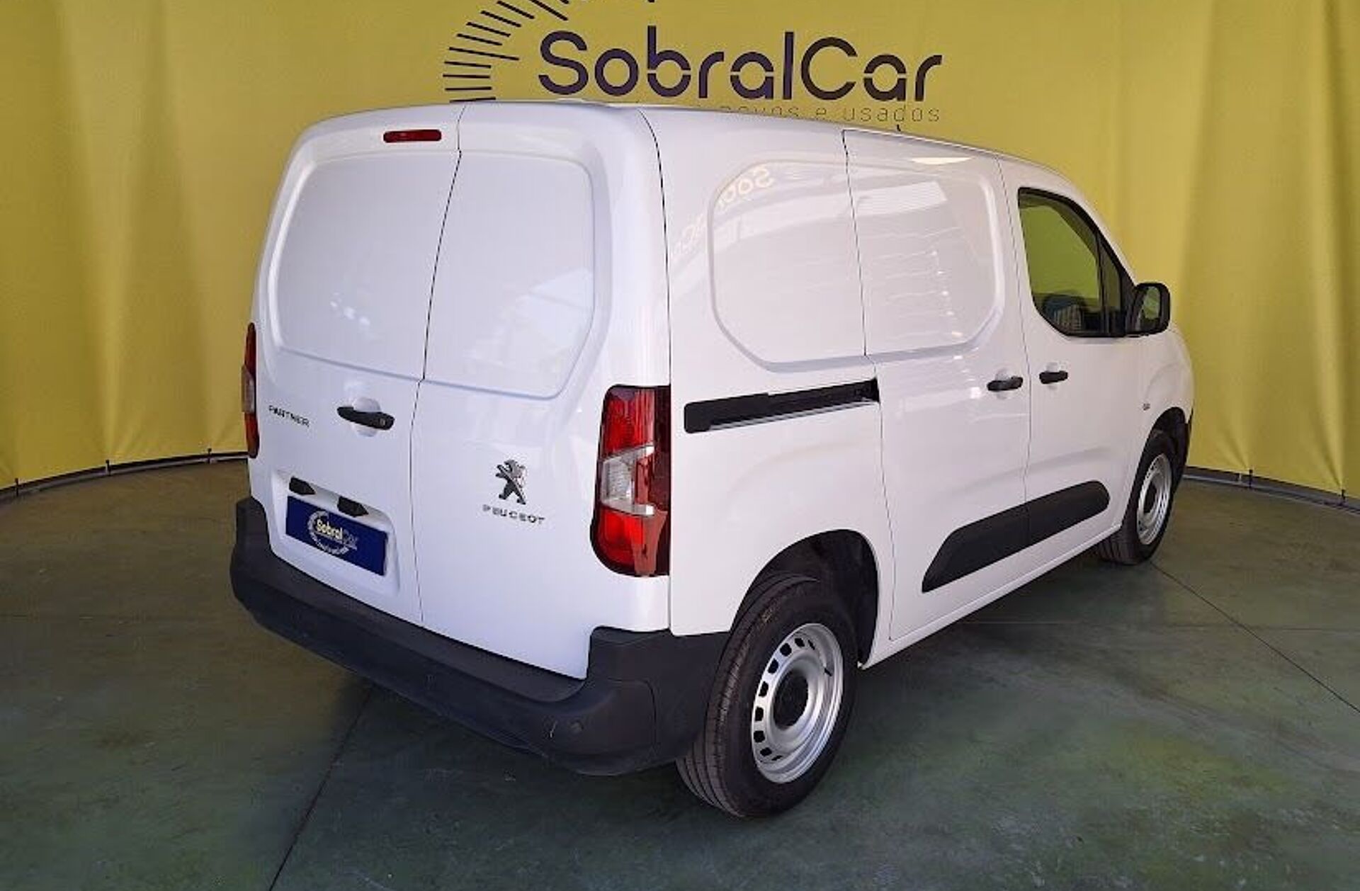 PEUGEOT Partner 1.5 BlueHDi Premium Standard