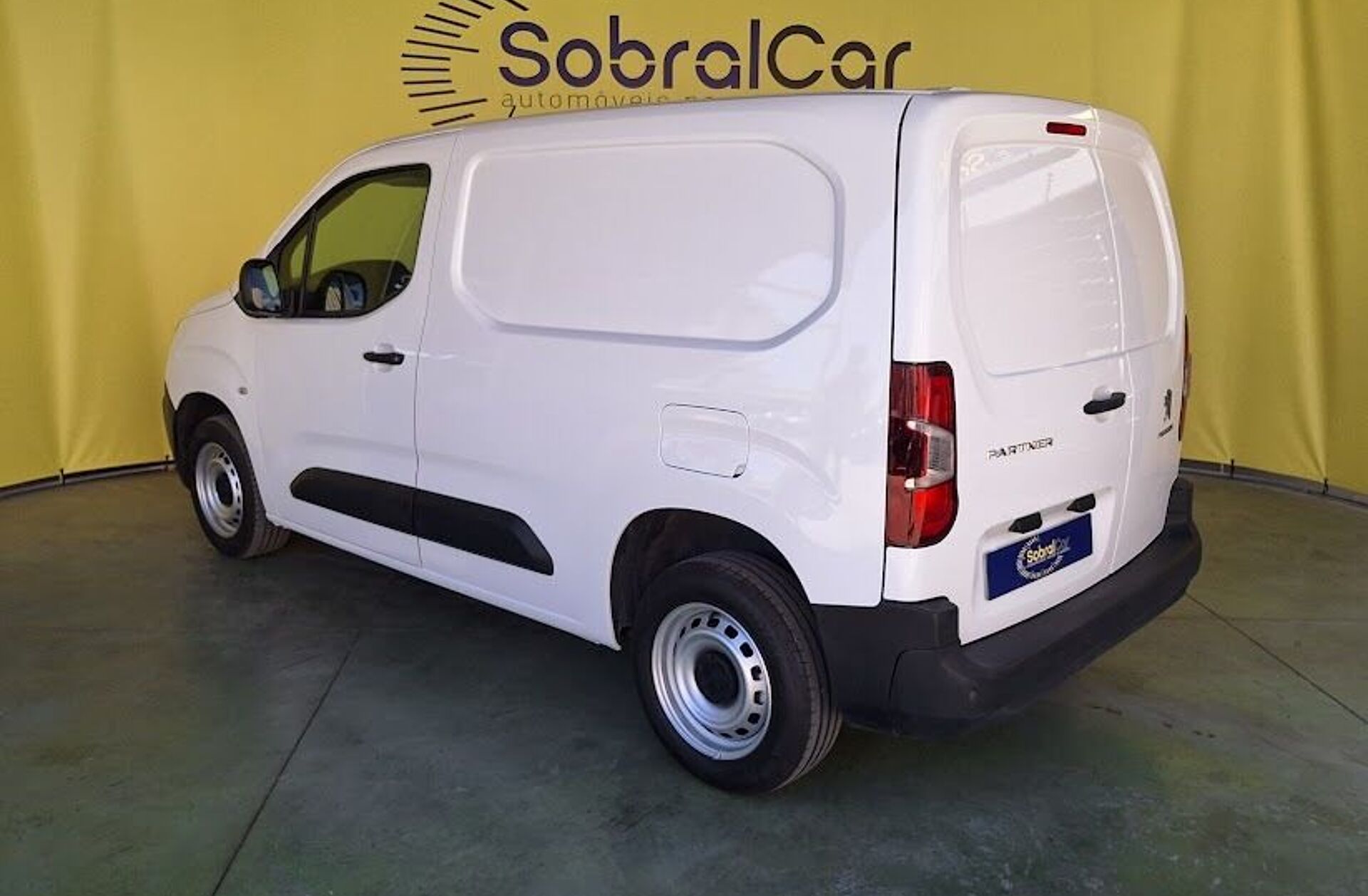 PEUGEOT Partner 1.5 BlueHDi Premium Standard