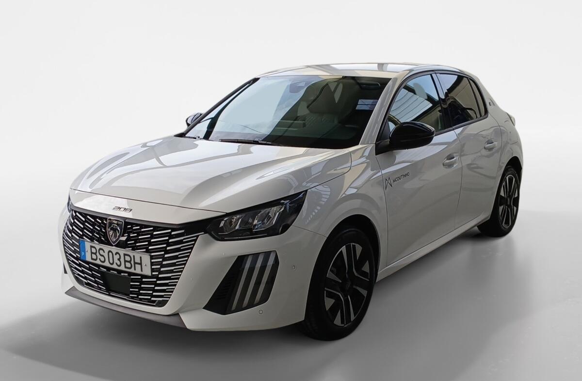 PEUGEOT 208 e- 51 kWh GT