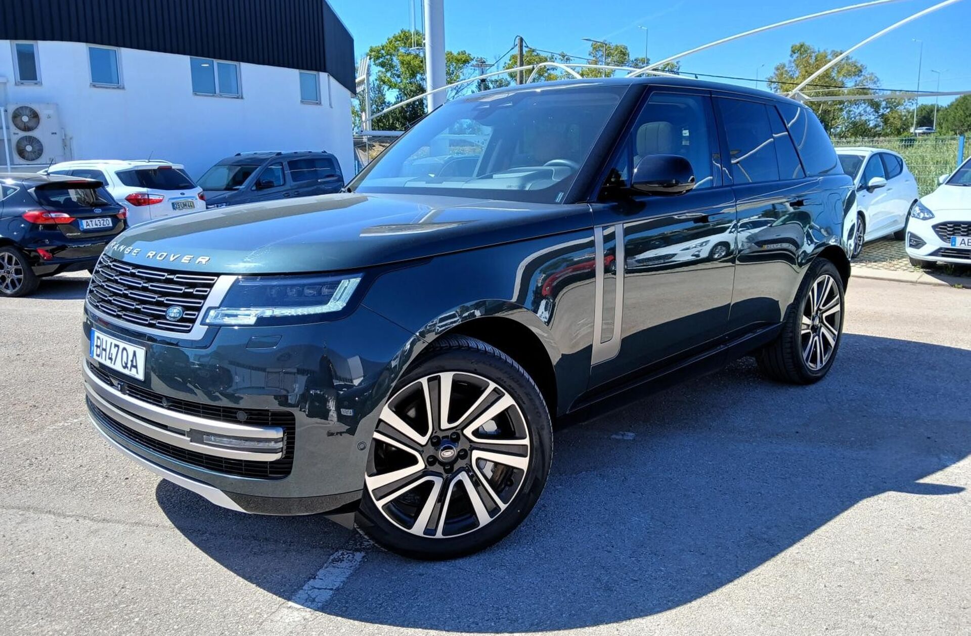 LAND ROVER Range Rover 3.0 P460e HSE