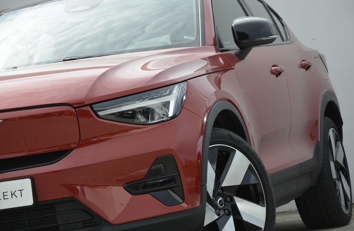 VOLVO C40 Recharge Plus