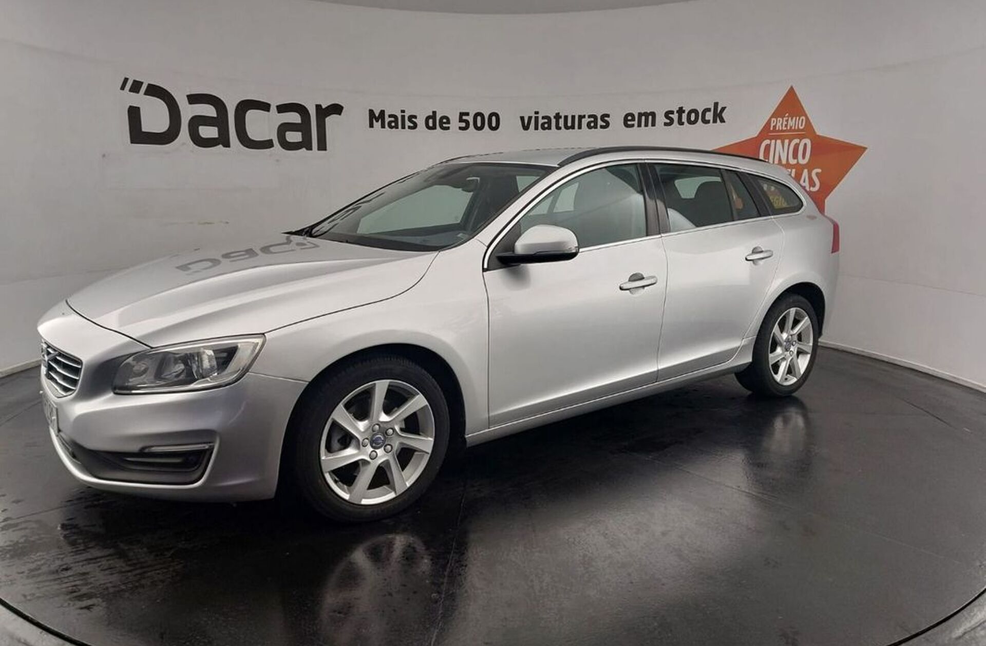 VOLVO V60 1.6 D2 R-Design Mom.Powershift