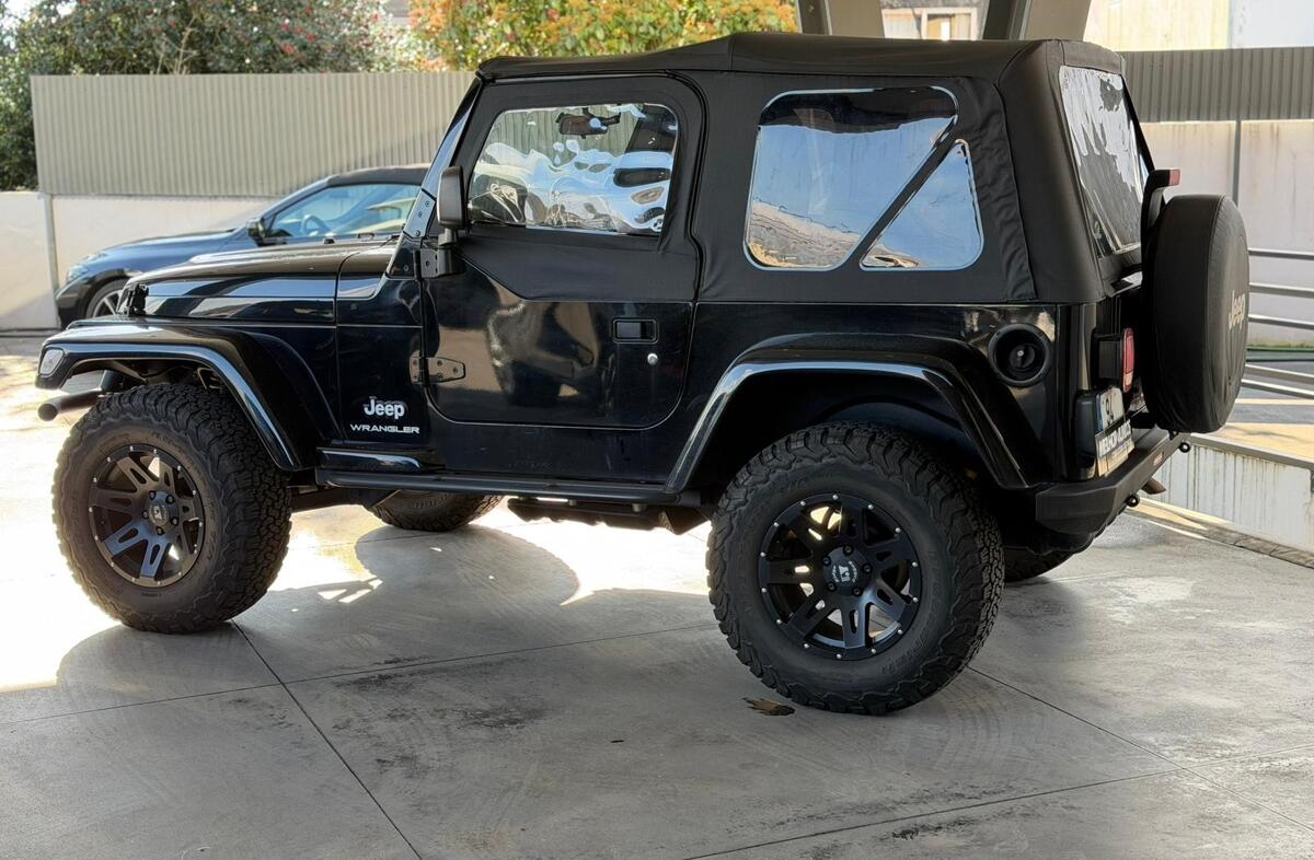 JEEP Wrangler 2.4 Soft Top