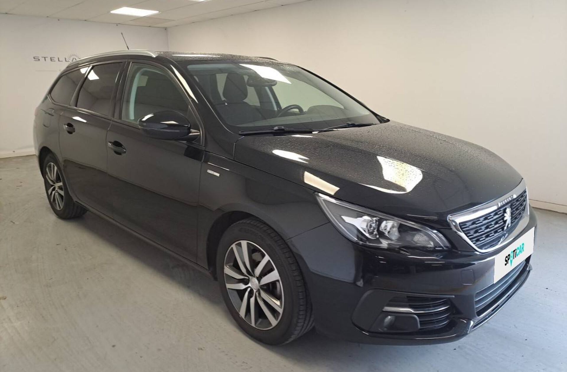 PEUGEOT 308 1.5 BlueHDi Style