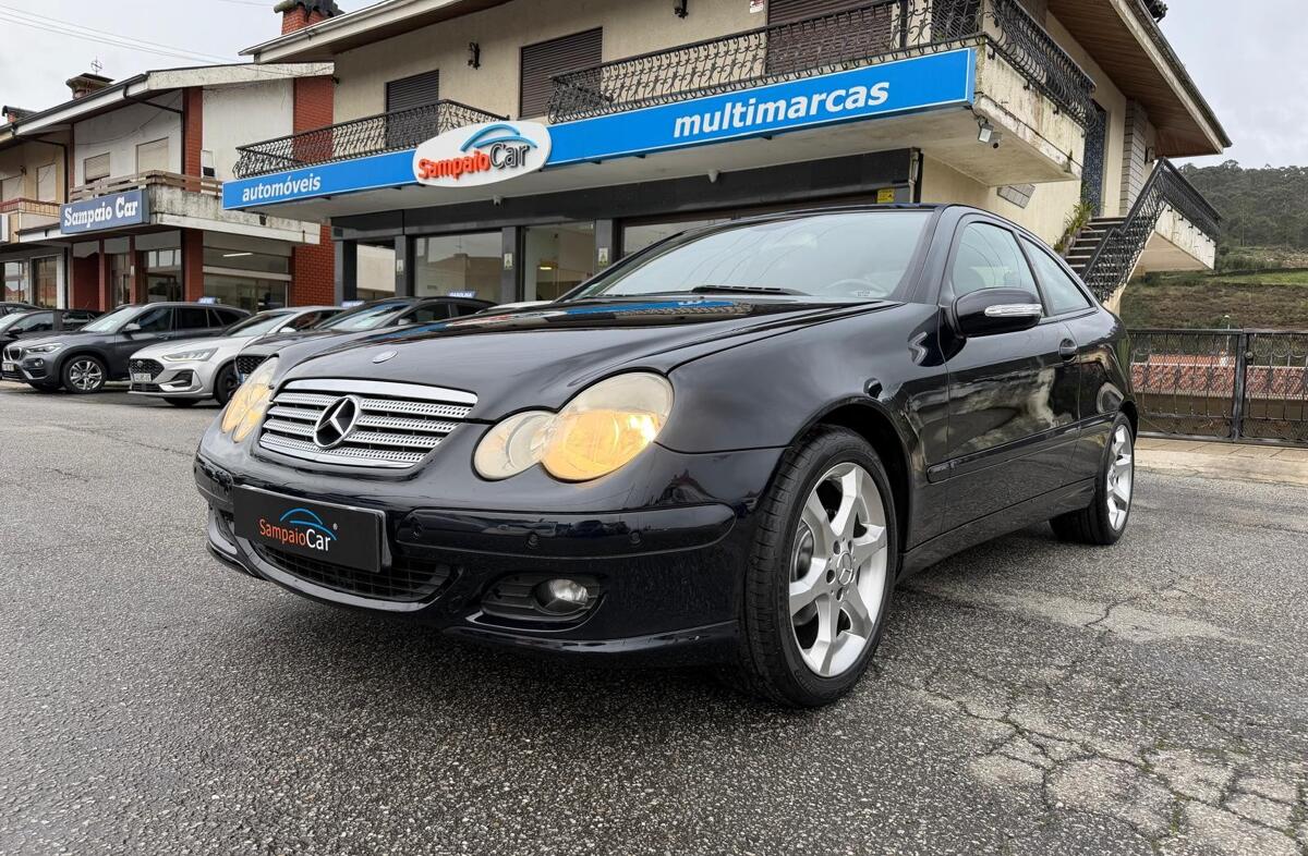 MERCEDES Classe C C 220 CDi Evolution AMG Aut.