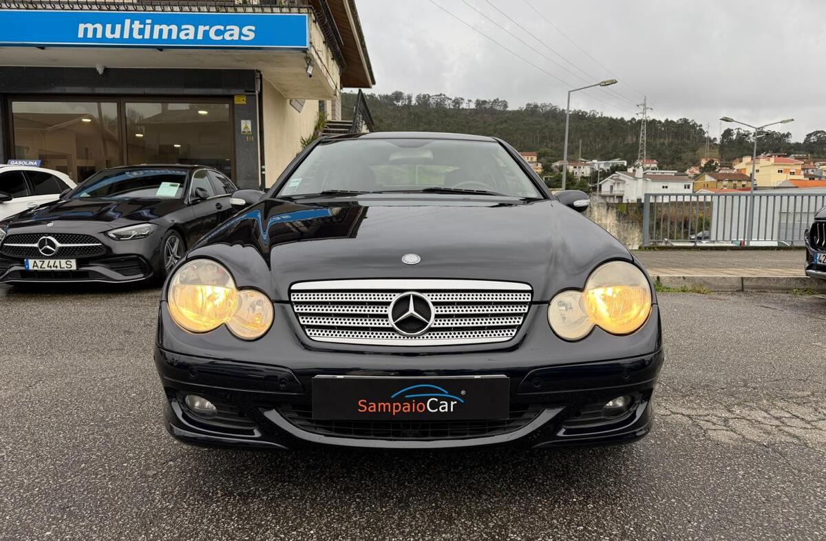 MERCEDES Classe C C 220 CDi Evolution AMG Aut.