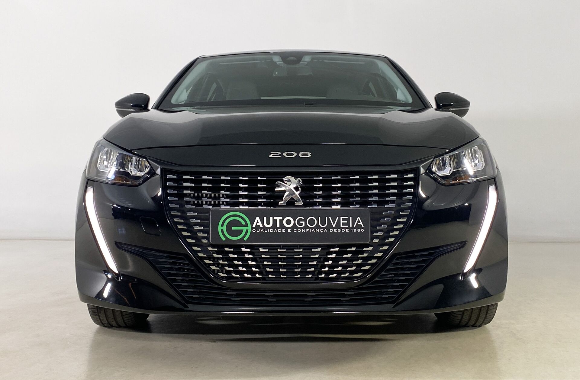 PEUGEOT 208 1.2 PureTech Allure EAT8