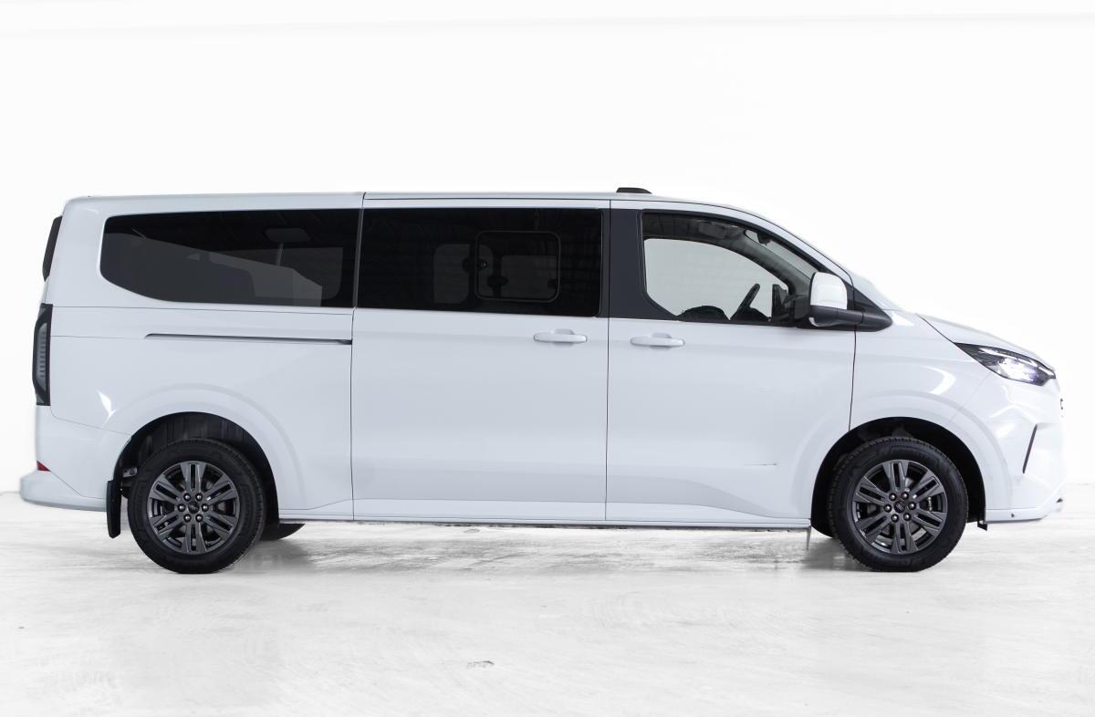 FORD Tourneo Connect 2.0 TDCi Titanium Aut.