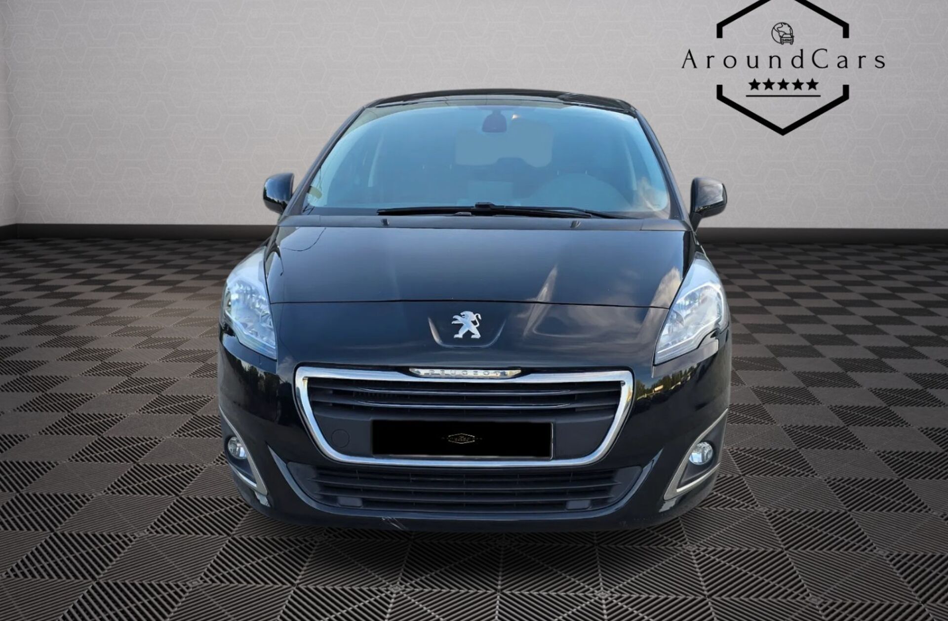 PEUGEOT 5008 1.6 BlueHDi Allure