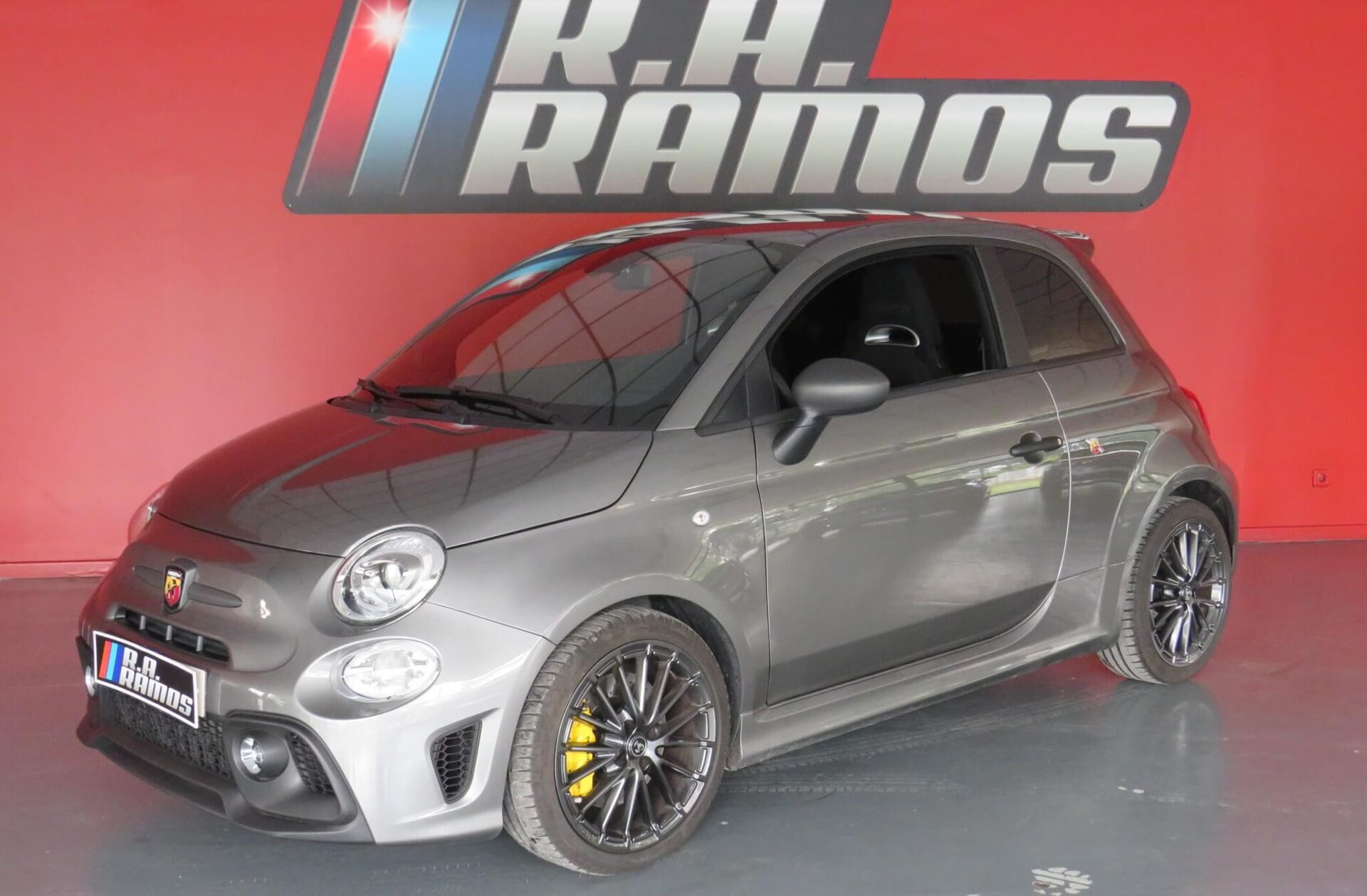ABARTH 695 1.4 T-Jet