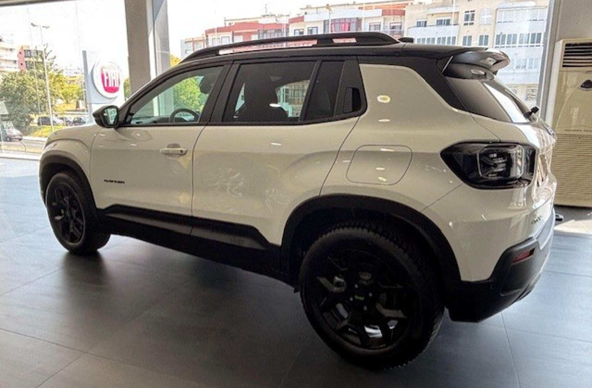 JEEP Avenger 1.2 e-Hybrid Altitude DCT