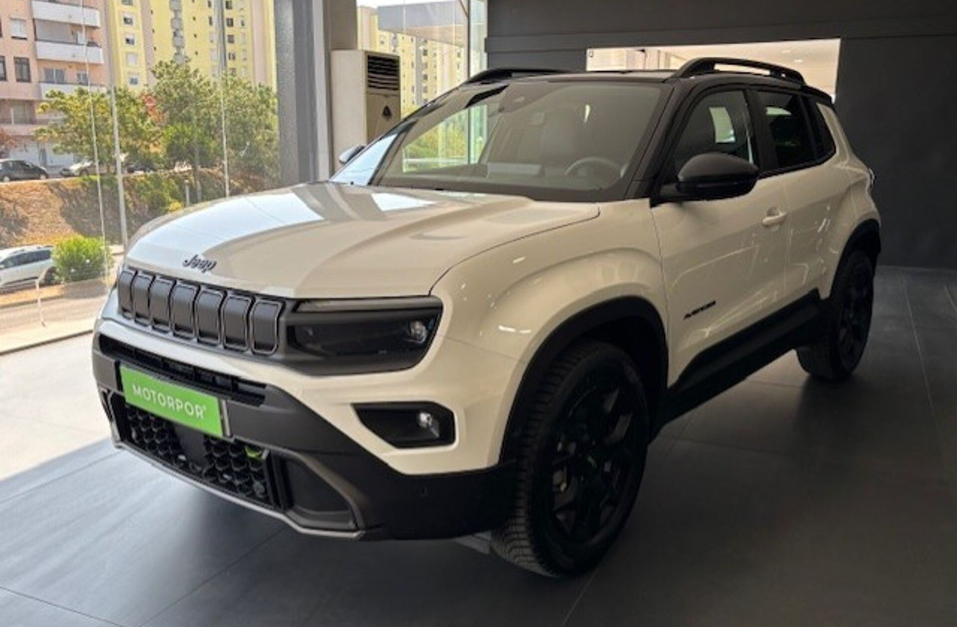 JEEP Avenger 1.2 e-Hybrid Altitude DCT