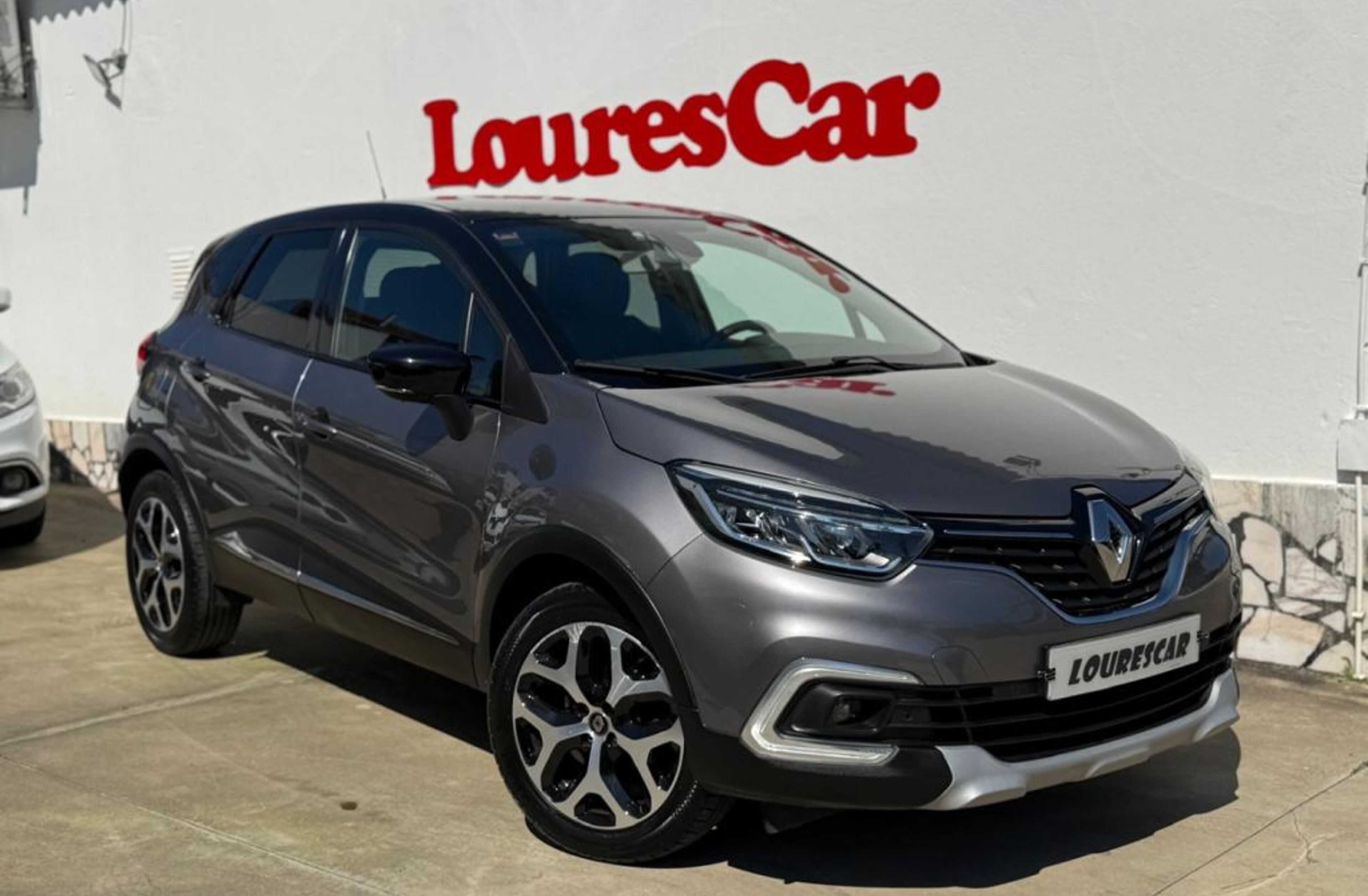 RENAULT Captur 0.9 TCE Exclusive