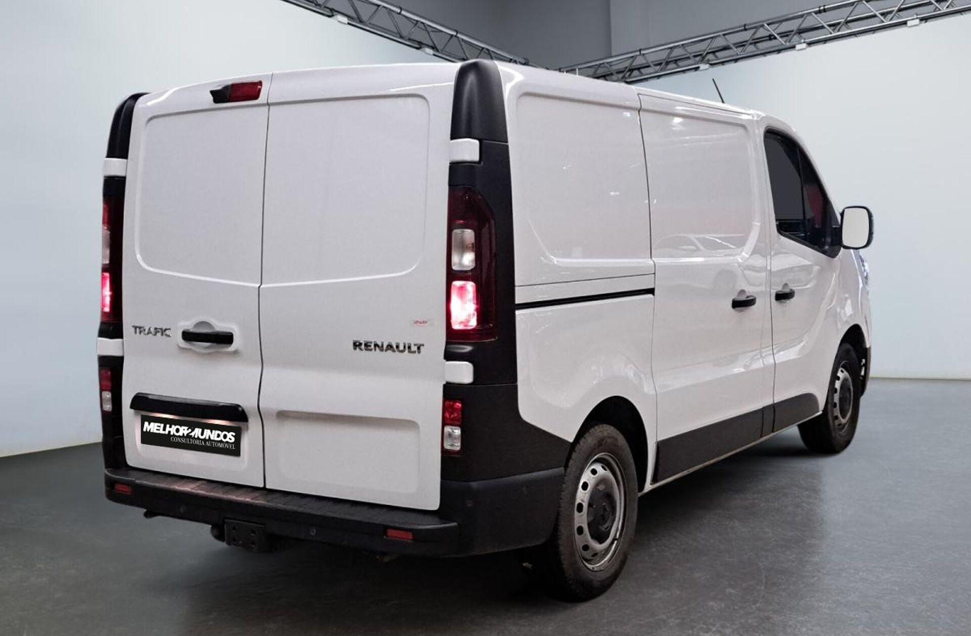 RENAULT Trafic 2.0 Blue dCi L1H1