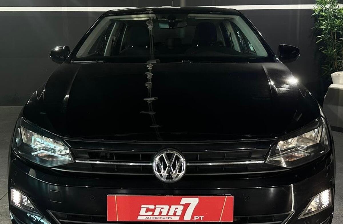 VOLKSWAGEN Polo 1.0 TSI Confortline