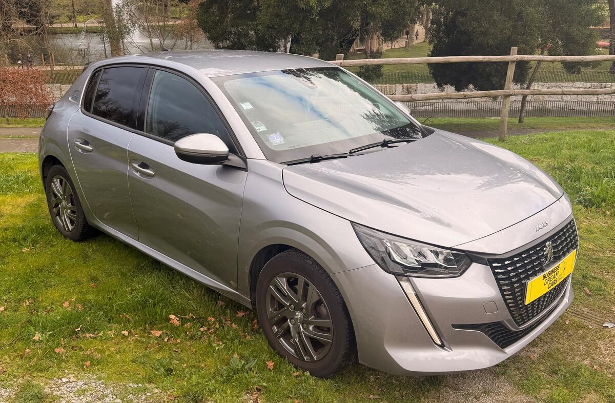 PEUGEOT 208 1.2 PureTech Allure