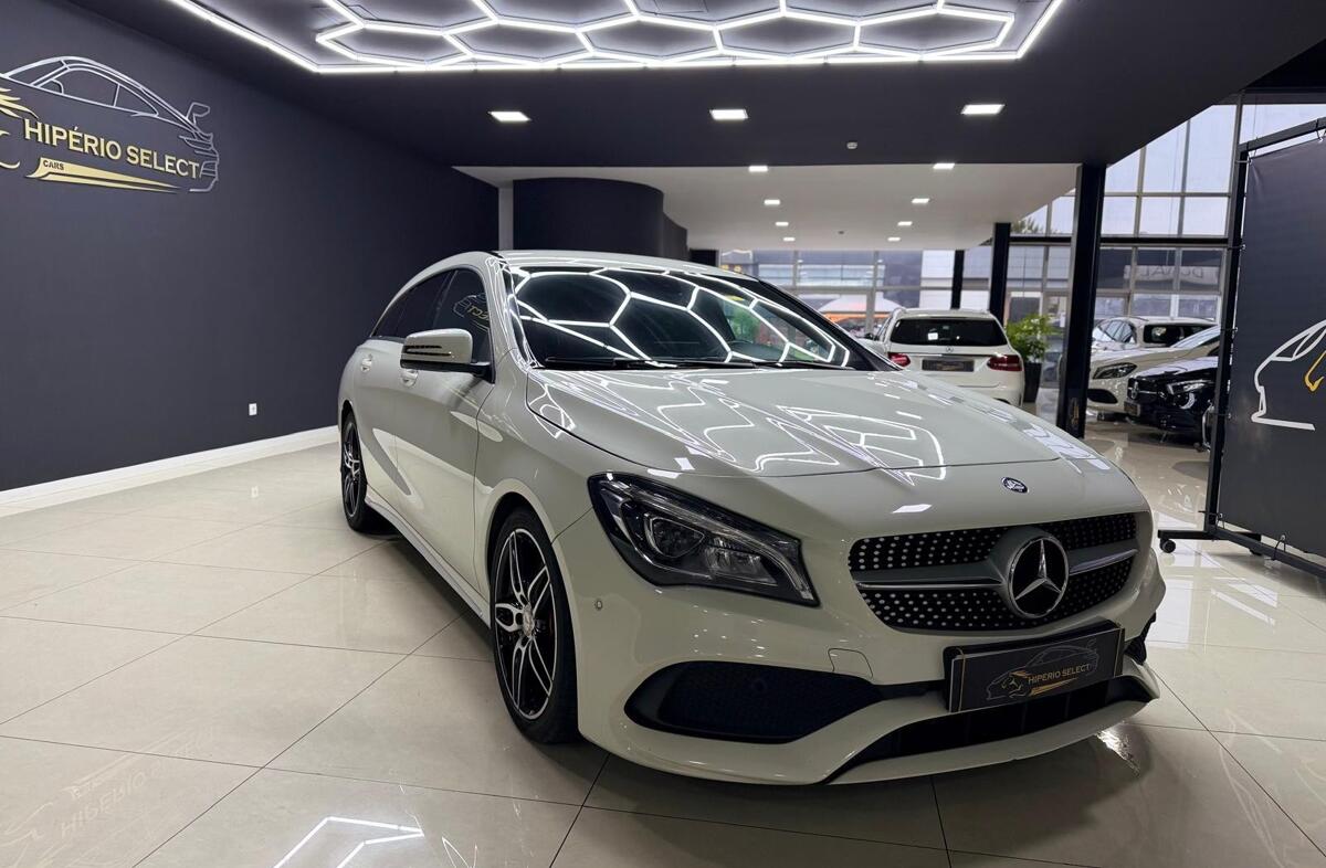 MERCEDES Classe CLA CLA 220 d AMG Line Aut.