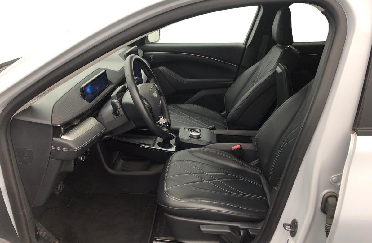 FORD Mustang Mach-E Premium