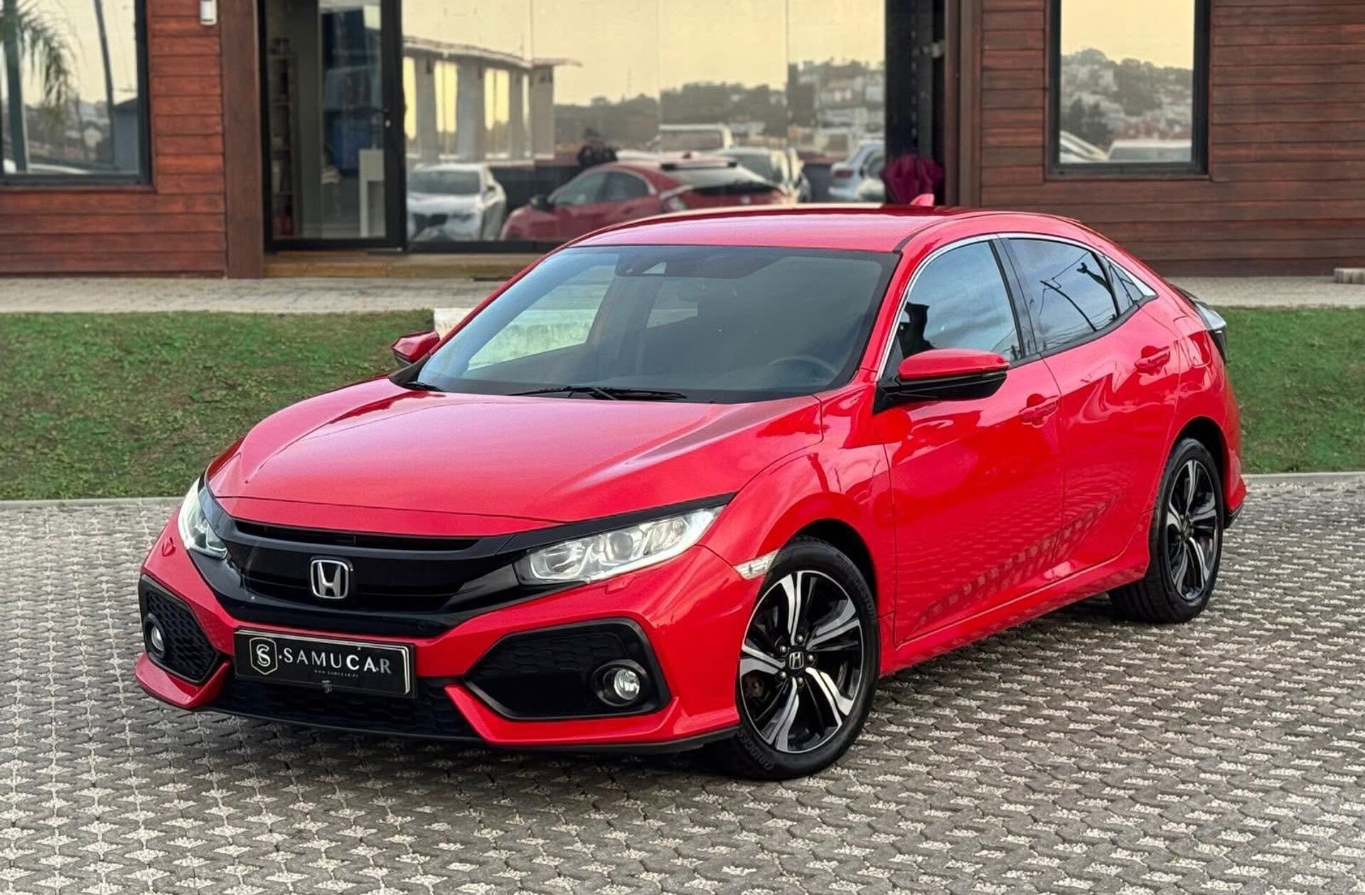 HONDA Civic 1.0 i-VTEC Executive