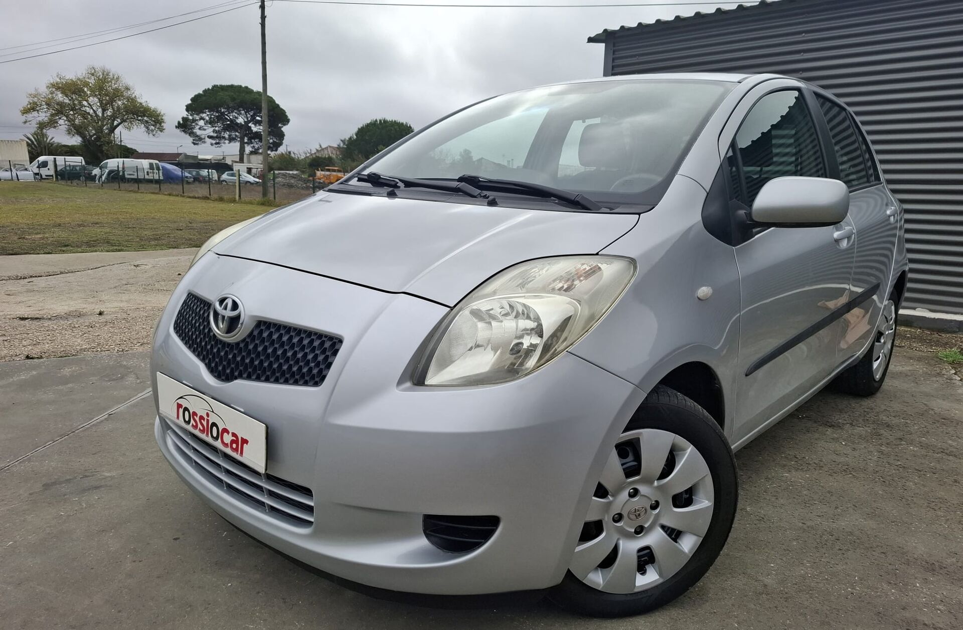 TOYOTA Yaris 1.0 VVT-i Motion VSC