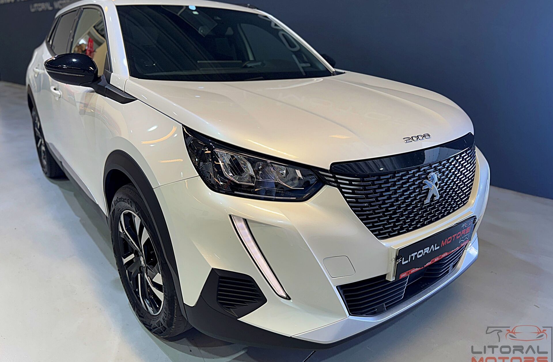 PEUGEOT 2008 1.2 PureTech Allure Pack