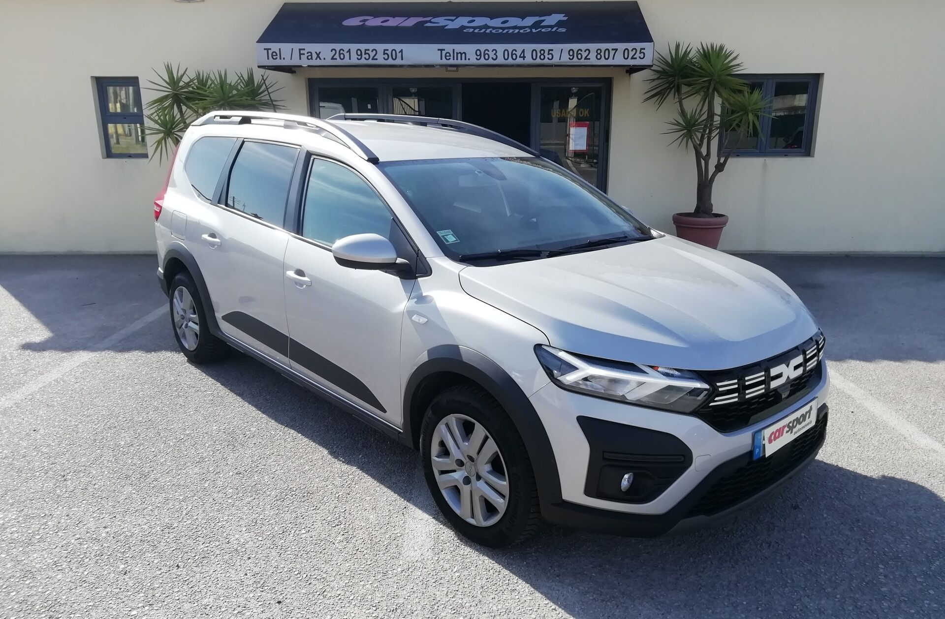 DACIA Jogger 1.0 TCe Essential