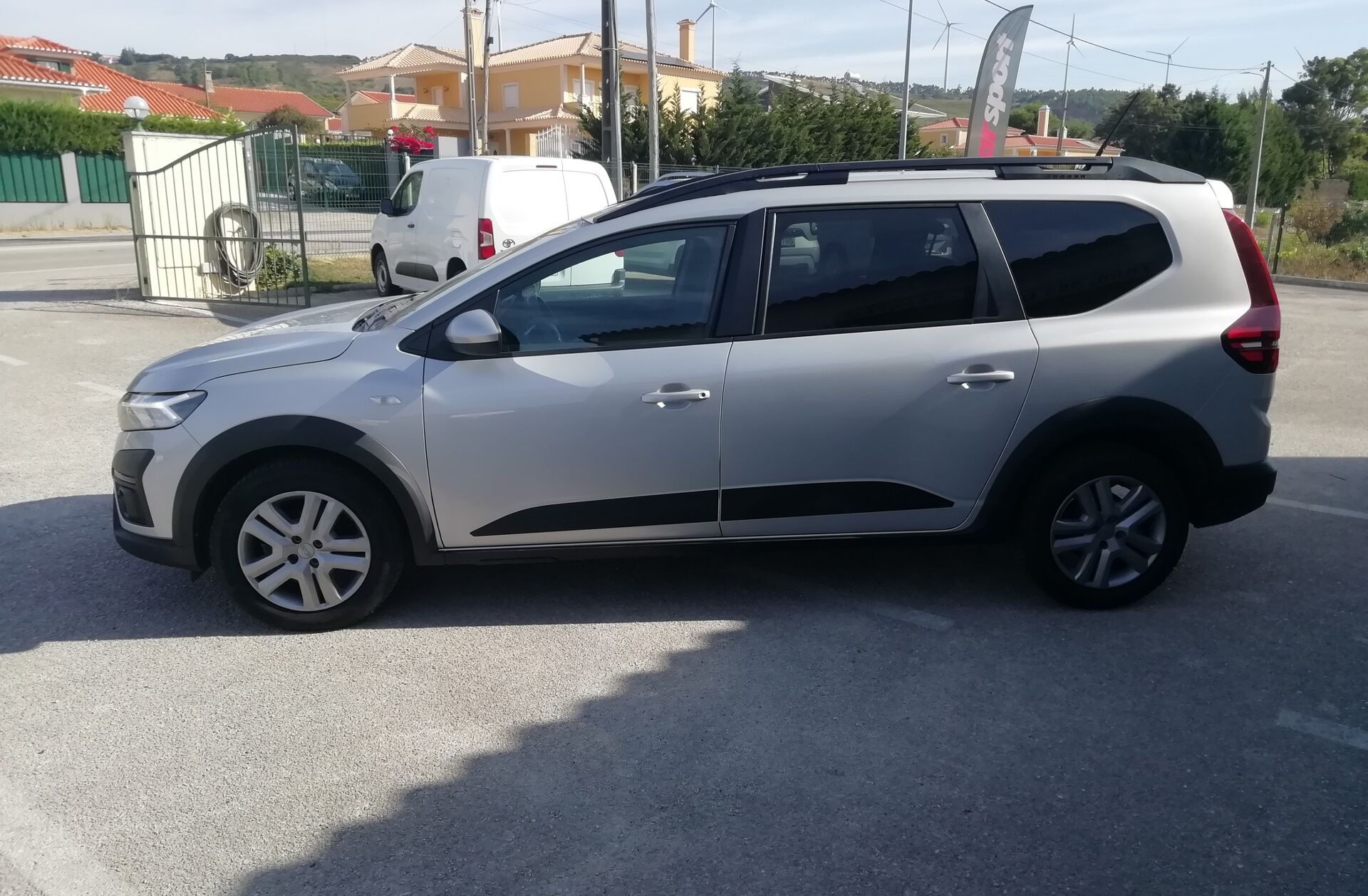 DACIA Jogger 1.0 TCe Essential