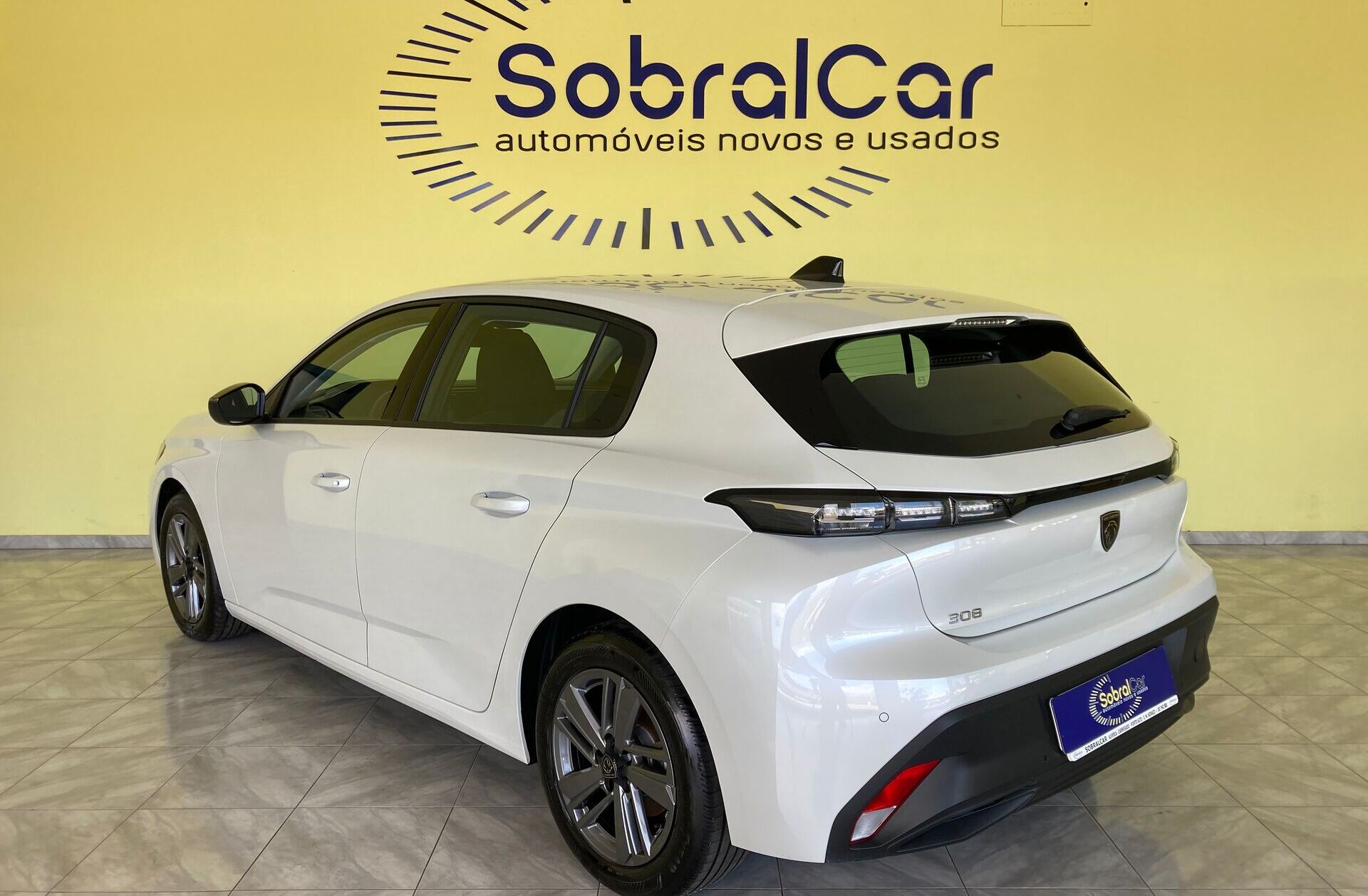 PEUGEOT 308 1.2 PureTech Active Pack