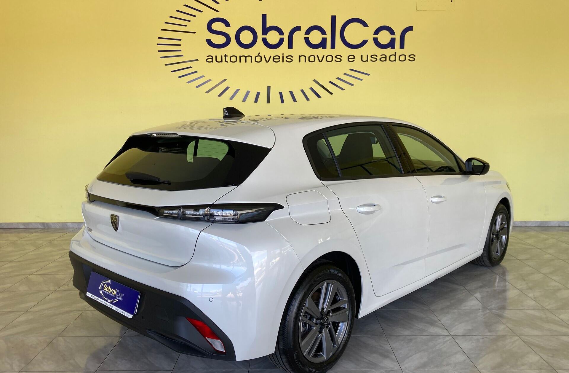 PEUGEOT 308 1.2 PureTech Active Pack