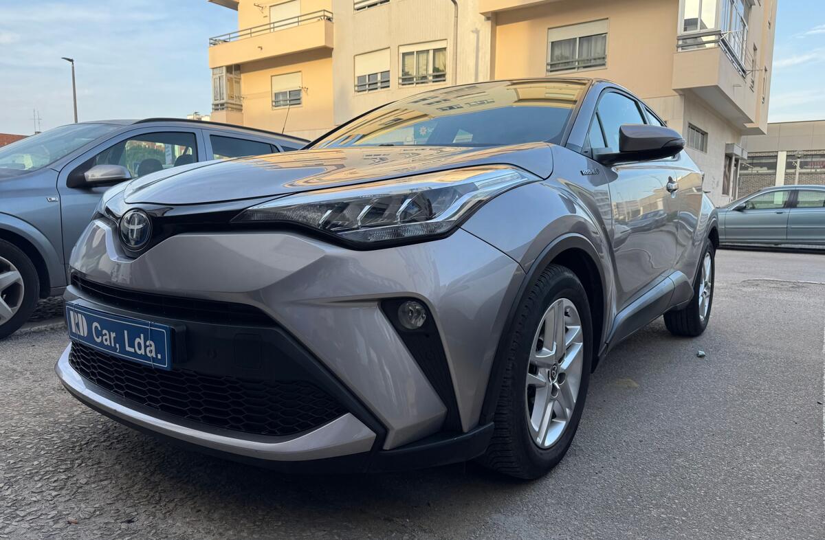 TOYOTA C-HR 1.8 Hybrid Exclusive