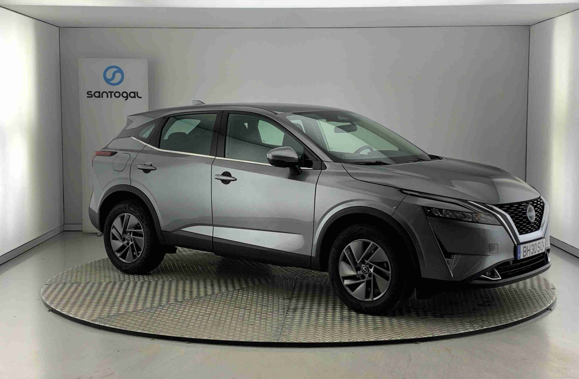 NISSAN Qashqai 1.3 DIG-T Acenta LED+R