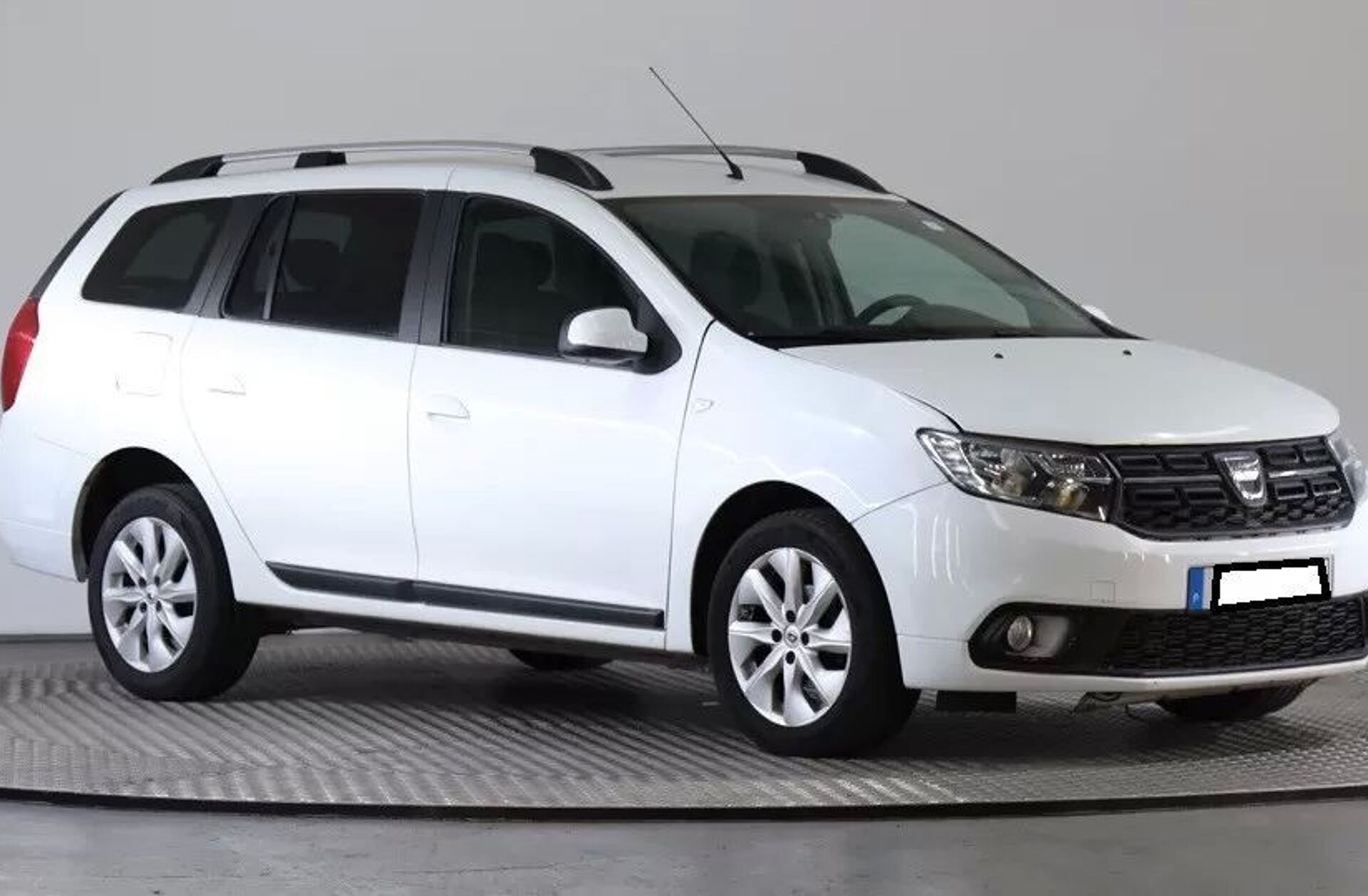 DACIA Logan MCV 0.9 TCe Stepway