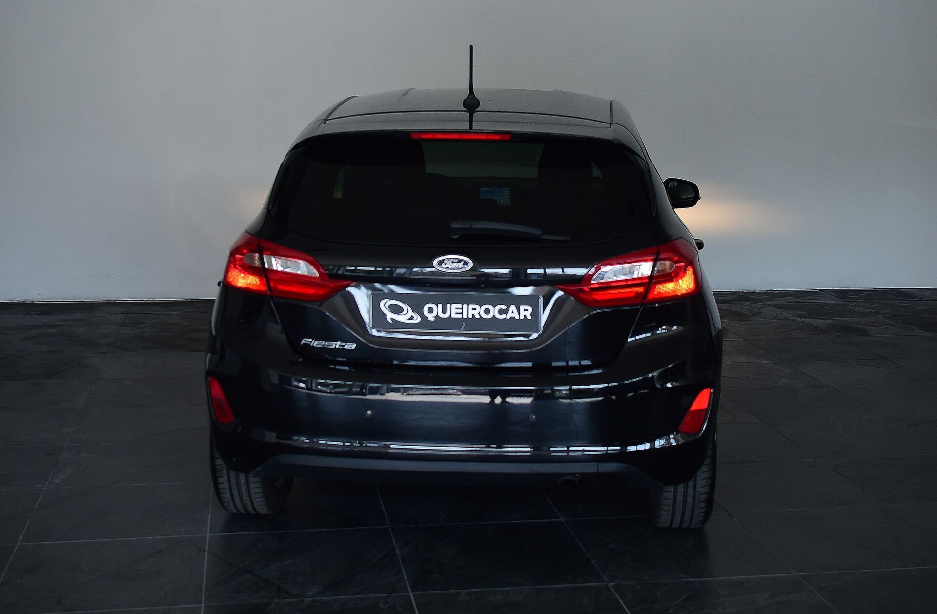 FORD Fiesta 1.1 Ti-VCT Business