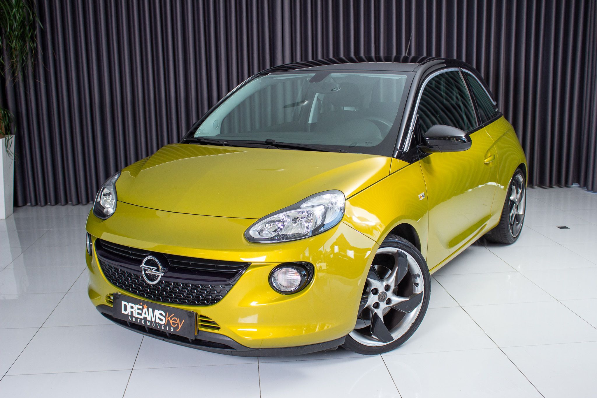 Opel Adam 1.0 T Glam
