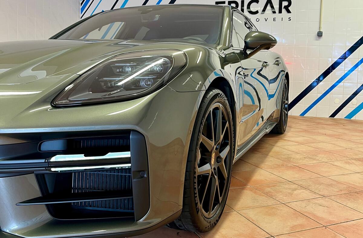 PORSCHE Panamera 4S E-Hybrid